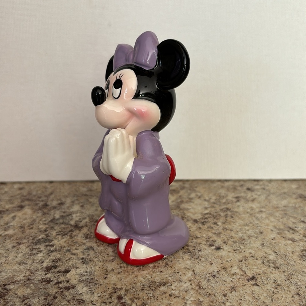 Vintage Disneys Minnie Mouse Figurine - Picture 2 of 9